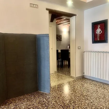 Ca Dell'ambasciatore * ונציה