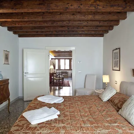 Apartment Ca Dell'ambasciatore