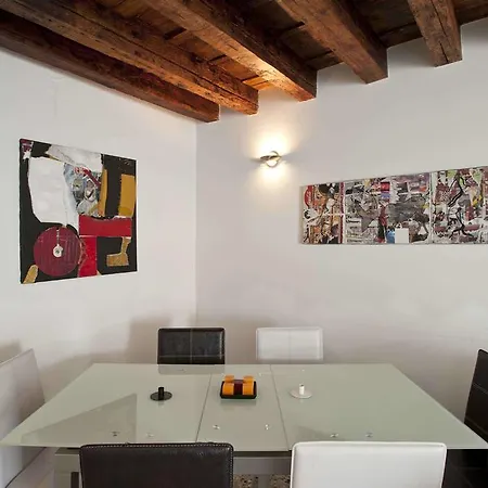 Cà Dell'ambasciatore Veneza