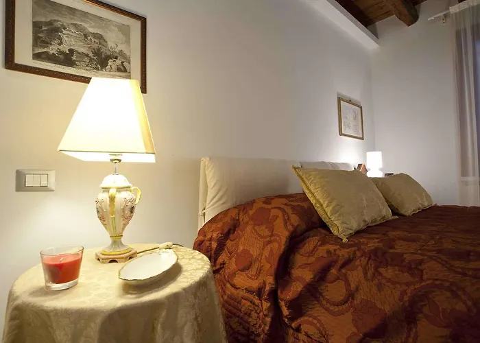 Ca Dell'ambasciatore شقة *