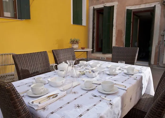 Ca Dell'ambasciatore البندقية