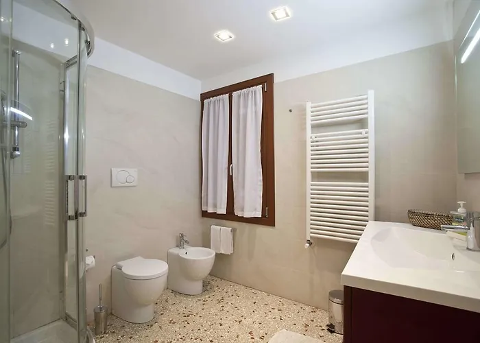 Ca Dell'ambasciatore 아파트 *