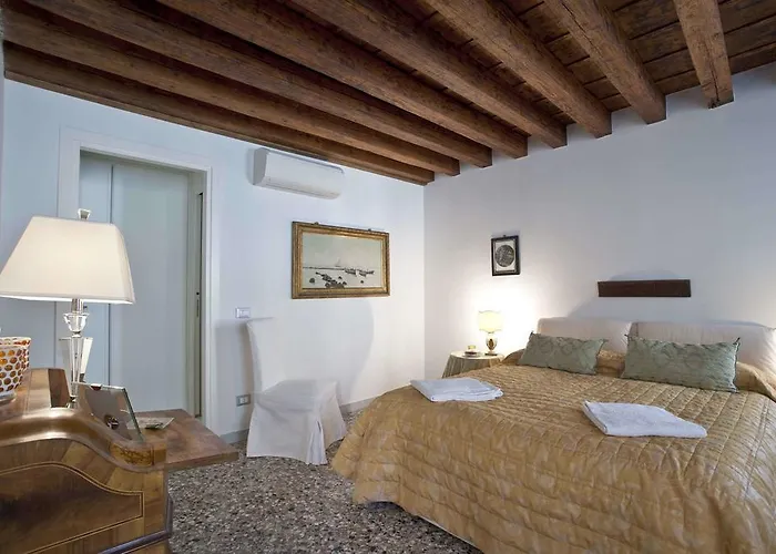 شقة Ca Dell'ambasciatore البندقية